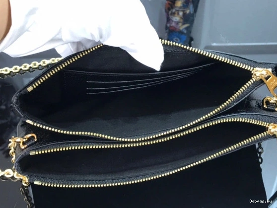 DOUBLE VUITTON ZIP POCHETTE LOUIS 1224